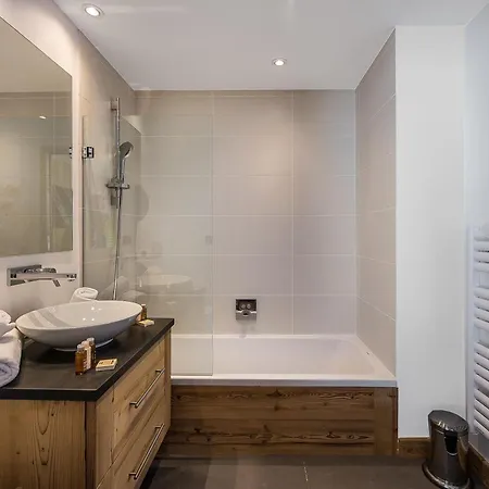 Familial 5* Avec Jacuzzi Et Sauna A - Fr-1-562-11 *